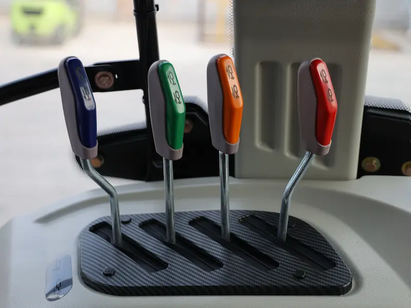 Precision-Transmission-System-of-tractor
