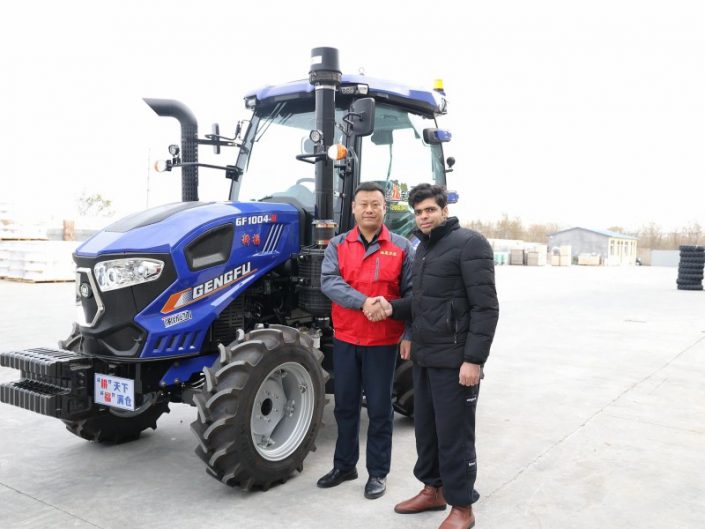 tractor107751